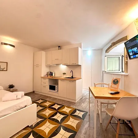 Alle Scalette Santa Teresa Apartman *