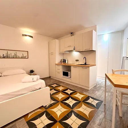 Апартаменты Alle Scalette Santa Teresa Кальяри